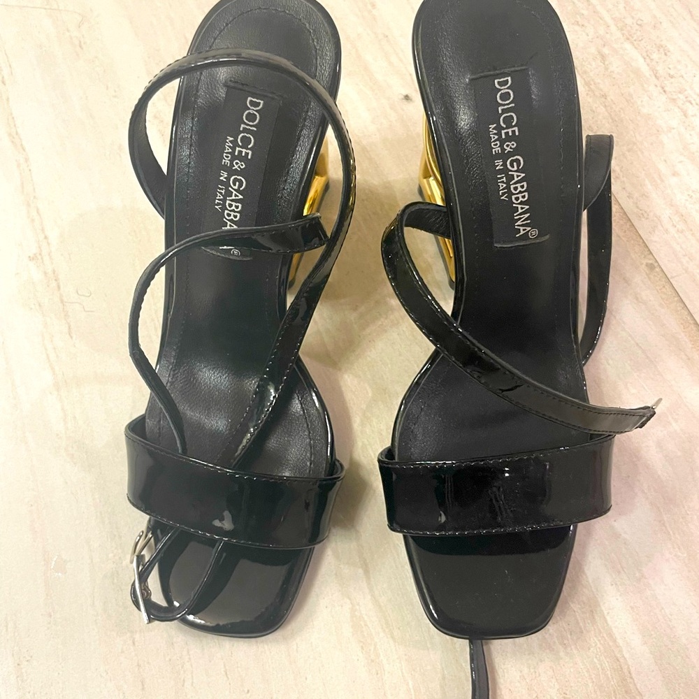 D&G SANDALS